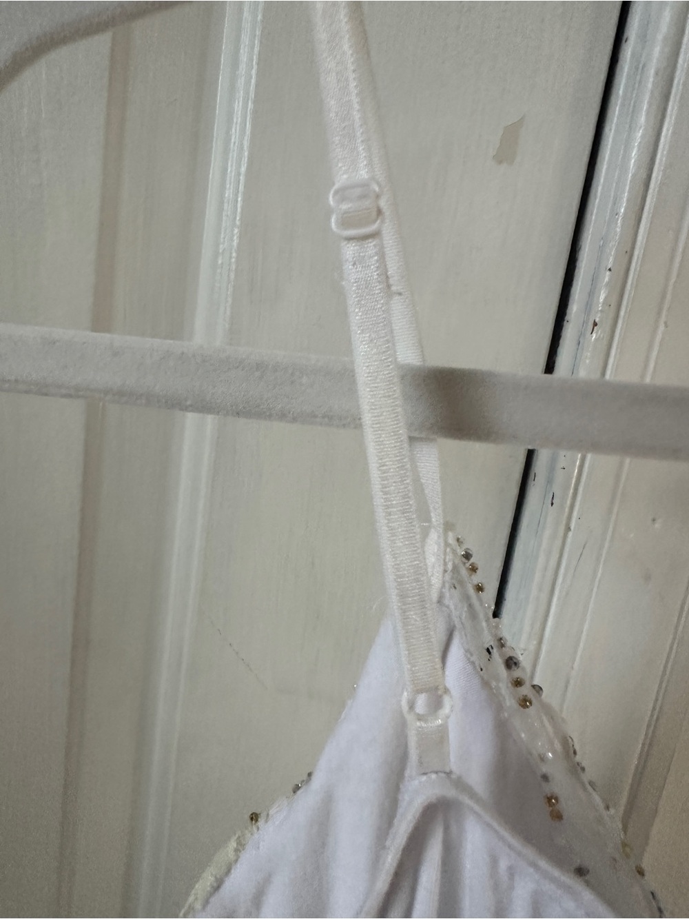 Bizz- Cream Lace Button-Front Cami Top size L - Picture 9 of 9